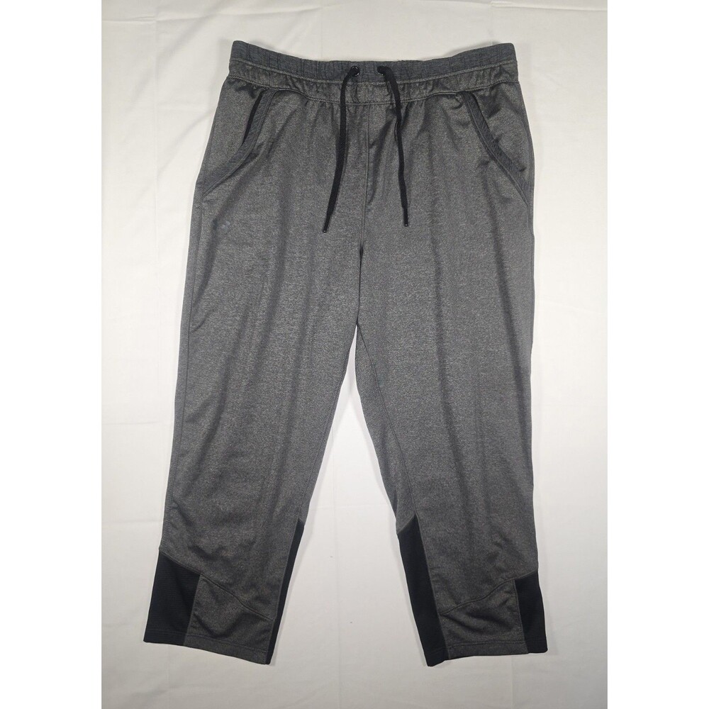 Under Armour Jogging Pants Size Small Woman's  Ankle Length